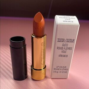 Gucci Rouge à Lèvres Voile Lipstick - Katrin Sand